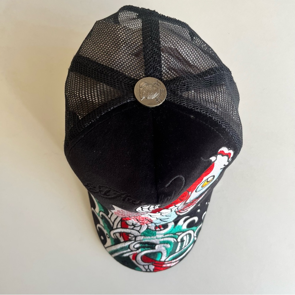 Vintage Ed Hardy Tattoo Work Koi Fish Embroidered Velvet Trucker Hat - Picture 4 of 6
